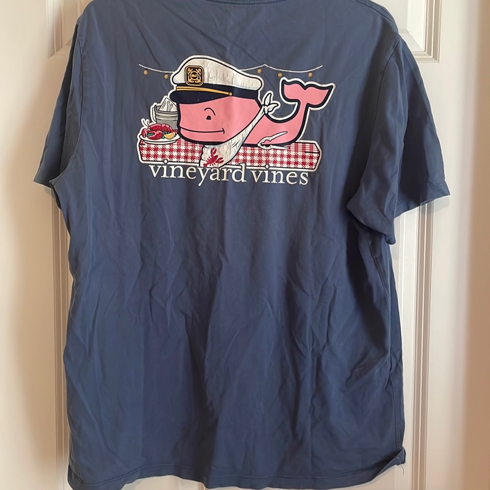 Vineyard Vine lobster bake tshirt